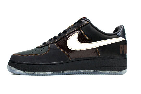 pictures of the DJ Premier Air Force 1, available on January 9th, 2010